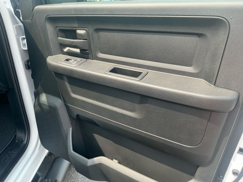 2026 RAM 2500 RAM 2500 TRADESMAN CREW CAB 4X4 6'4' BOX