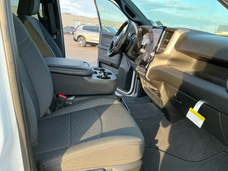 2026 RAM 2500 RAM 2500 TRADESMAN CREW CAB 4X4 6'4' BOX