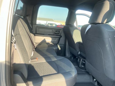 2026 RAM Ram 2500 RAM 2500 BLACK EXPRESS CREW CAB 4X4 6'4' BOX