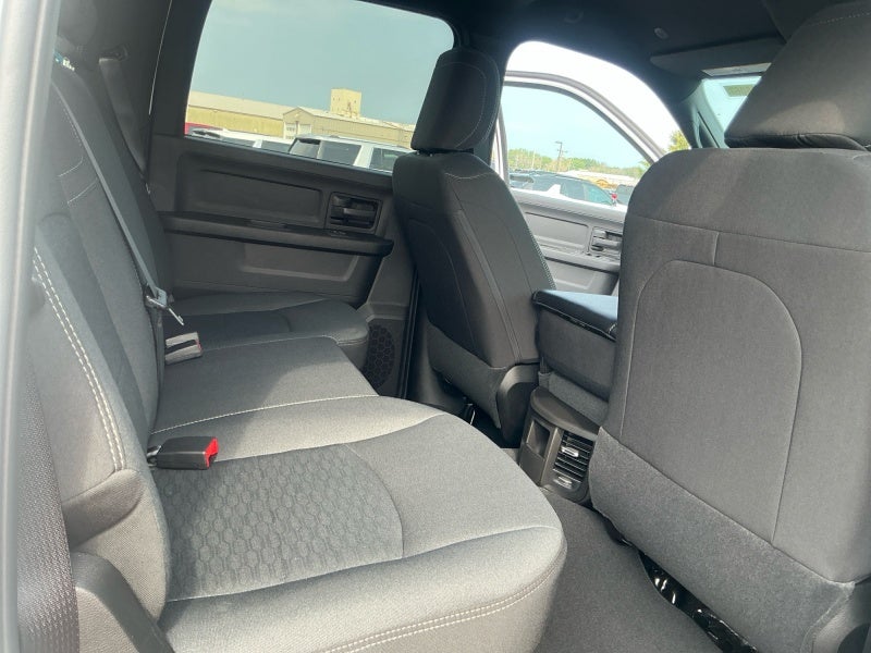 2026 RAM 2500 RAM 2500 TRADESMAN CREW CAB 4X4 6'4' BOX