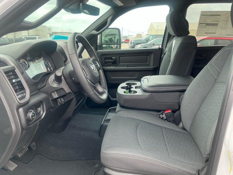 2026 RAM 2500 RAM 2500 TRADESMAN CREW CAB 4X4 6'4' BOX
