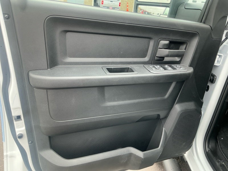 2026 RAM 2500 RAM 2500 TRADESMAN CREW CAB 4X4 6'4' BOX
