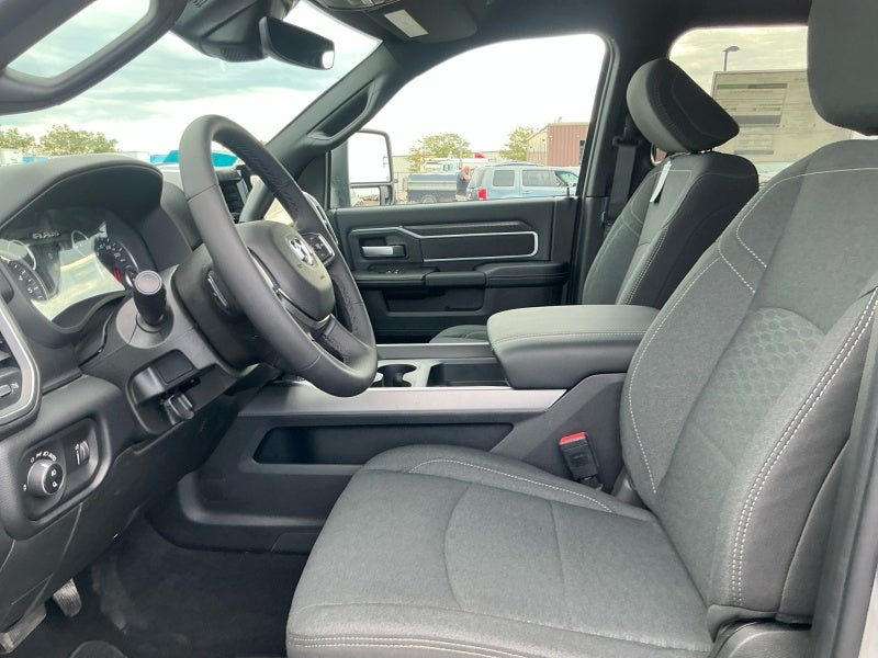 2026 RAM 2500 RAM 2500 BIG HORN CREW CAB 4X4 6'4' BOX