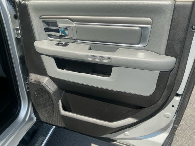 2017 RAM 2500 Big Horn Crew Cab 4x4 6'4' Box