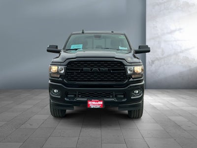 2022 RAM 2500 Big Horn Crew Cab 4x4 6'4' Box