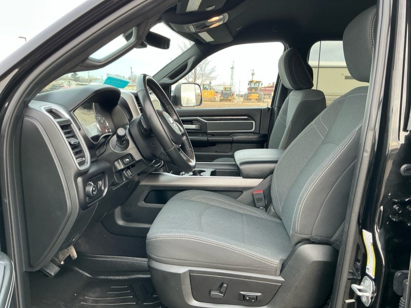 2022 RAM 2500 Big Horn Crew Cab 4x4 6'4' Box