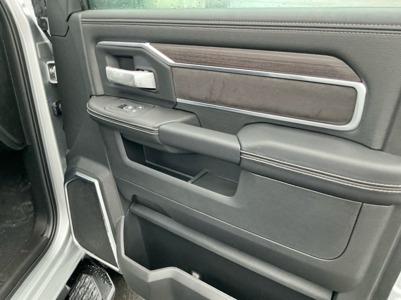 2027 RAM Ram 2500 RAM 2500 LARAMIE CREW CAB 4X4 6'4' BOX
