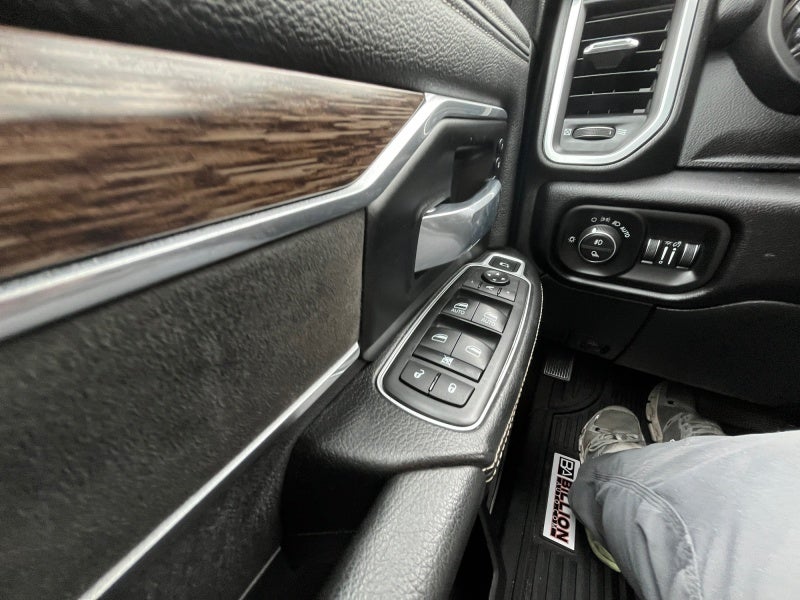 2021 RAM 2500 Laramie Crew Cab 4x4 6'4' Box