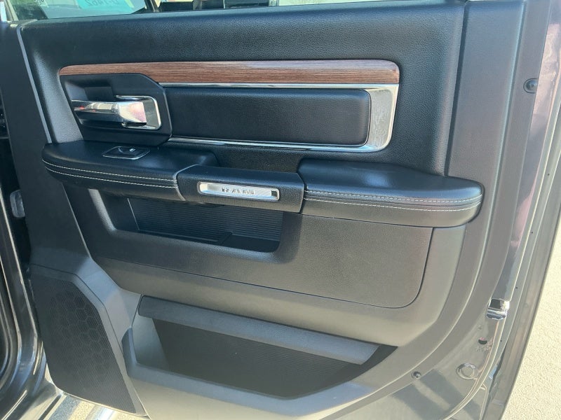 2016 RAM 2500 Laramie