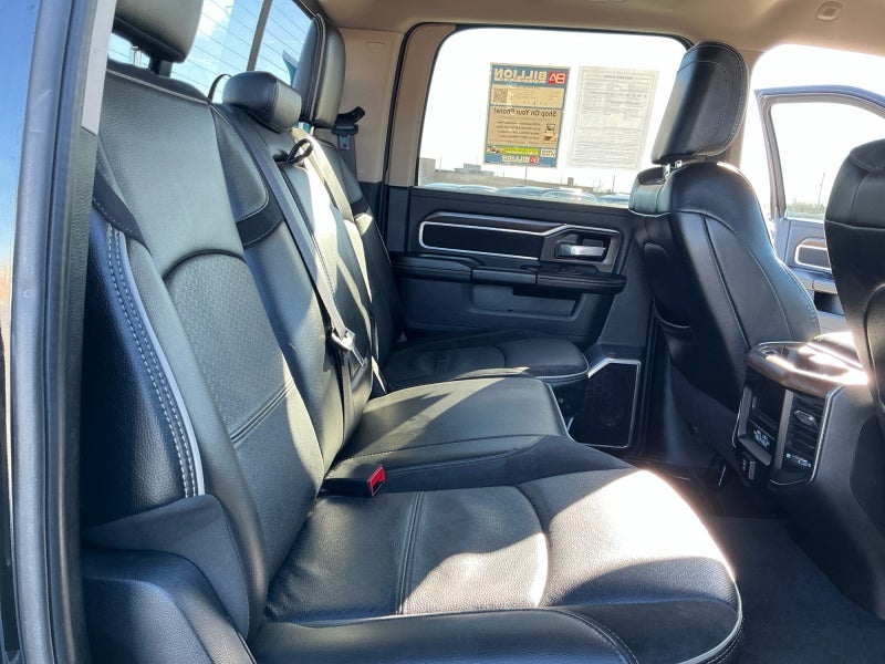 2022 RAM 2500 Laramie Crew Cab 4x4 6'4' Box