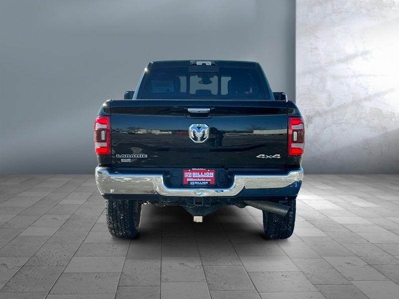 2022 RAM 2500 Laramie Crew Cab 4x4 6'4' Box