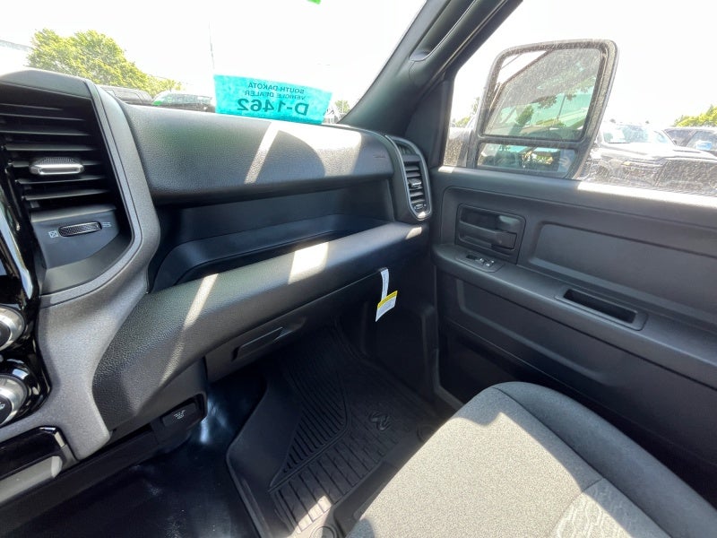 2026 RAM Ram 2500 RAM 2500 TRADESMAN CREW CAB 4X4 8' BOX