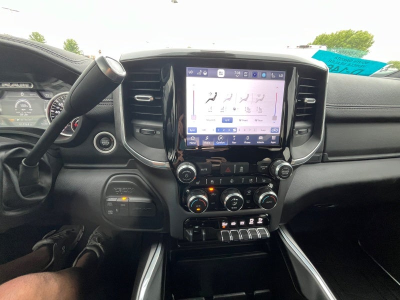 2022 RAM 2500 Laramie Mega Cab 4x4 6'4' Box