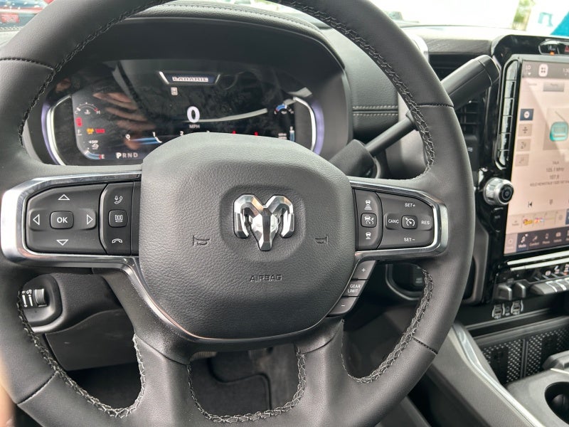 2025 RAM Ram 2500 RAM 2500 LARAMIE MEGA CAB 4X4 6'4' BOX