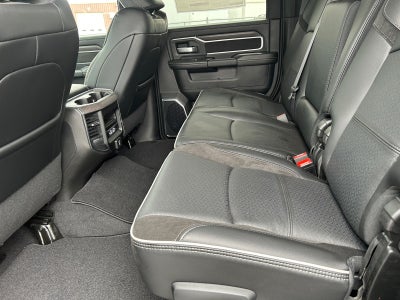 2025 RAM Ram 2500 RAM 2500 LARAMIE MEGA CAB 4X4 6'4' BOX