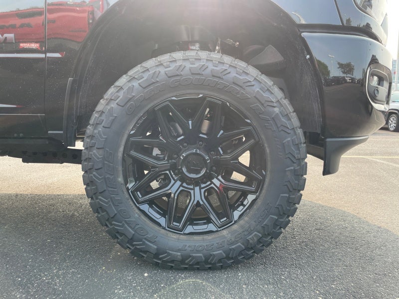 2025 RAM Ram 2500 RAM 2500 LARAMIE MEGA CAB 4X4 6'4' BOX