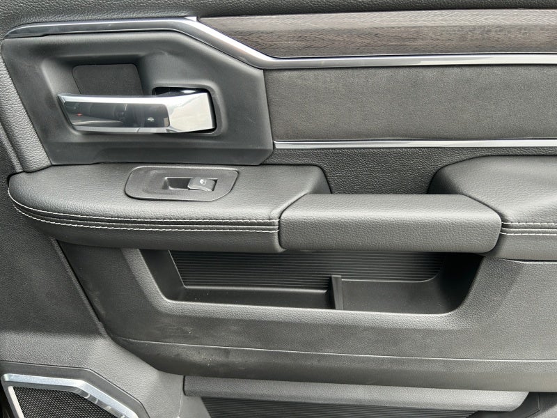 2025 RAM Ram 2500 RAM 2500 LARAMIE MEGA CAB 4X4 6'4' BOX