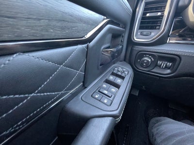 2025 RAM 2500 Limited Crew Cab 4x4 6'4' Box