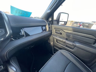 2025 RAM 2500 Limited Crew Cab 4x4 6'4' Box