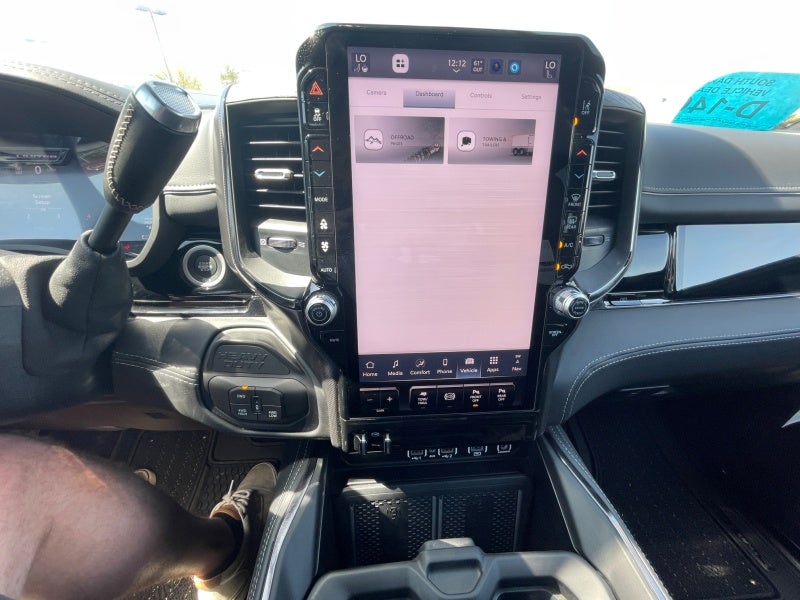 2025 RAM Ram 2500 RAM 2500 LIMITED CREW CAB 4X4 6'4' BOX