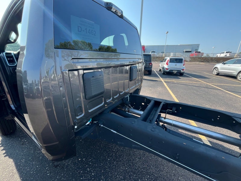 2025 RAM 5500 Chassis RAM 5500 BIG HORN CHASSIS REGULAR CAB 4X4 120' CA