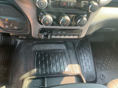 2026 RAM Ram 5500 Chassis Cab RAM 5500 TRADESMAN CHASSIS CREW CAB 4X4 60' CA