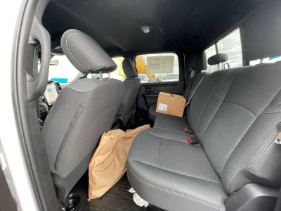 2026 RAM Ram 5500 Chassis Cab RAM 5500 TRADESMAN CHASSIS CREW CAB 4X4 84' CA