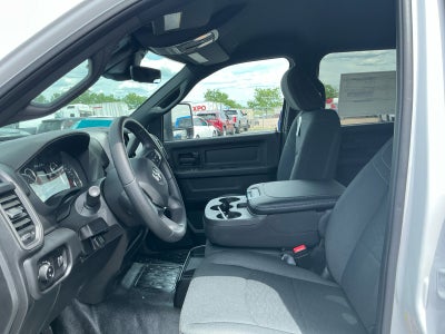 2026 RAM Ram 5500 Chassis Cab RAM 5500 TRADESMAN CHASSIS CREW CAB 4X4 84' CA