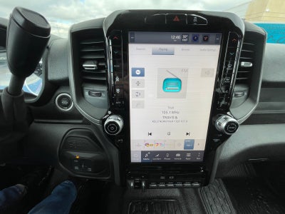 2026 RAM Ram 5500 Chassis Cab RAM 5500 TRADESMAN CHASSIS CREW CAB 4X4 84' CA