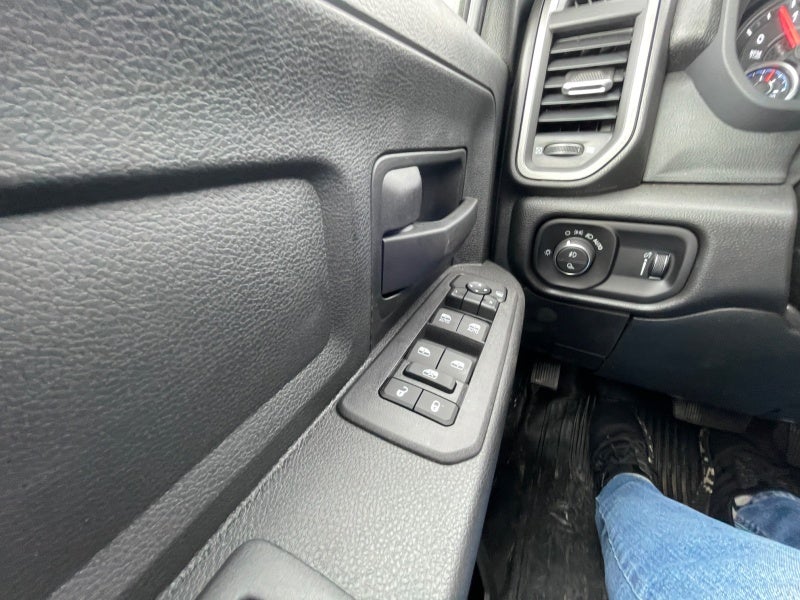 2026 RAM Ram 5500 Chassis Cab RAM 5500 TRADESMAN CHASSIS CREW CAB 4X4 84' CA