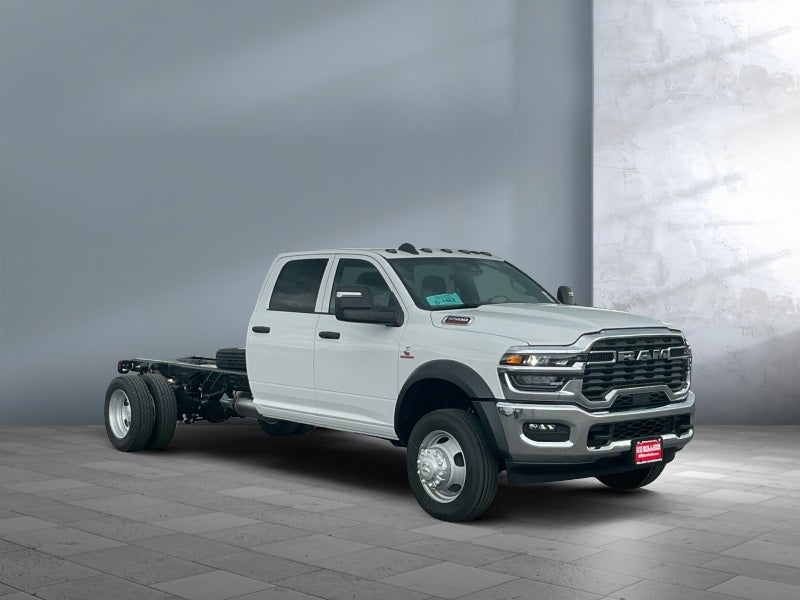 2026 RAM Ram 5500 Chassis Cab RAM 5500 TRADESMAN CHASSIS CREW CAB 4X4 84' CA