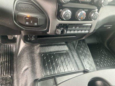 2027 RAM Ram 3500 Chassis Cab RAM 3500 TRADESMAN CREW CAB CHASSIS 4X4 60' CA