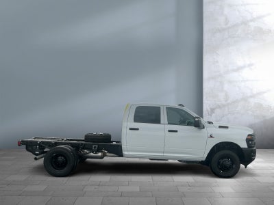 2027 RAM Ram 3500 Chassis Cab RAM 3500 TRADESMAN CREW CAB CHASSIS 4X4 60' CA