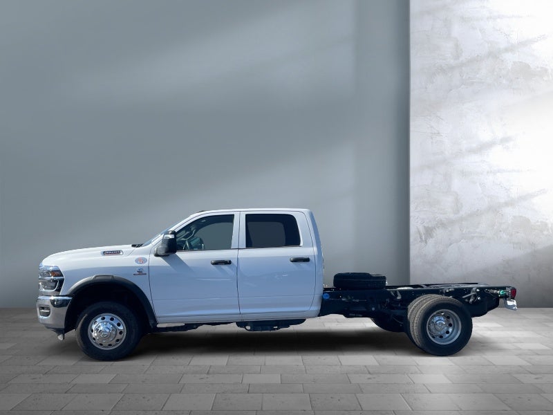 2026 RAM Ram 3500 Chassis Cab RAM 3500 TRADESMAN CREW CAB CHASSIS 4X4 60' CA