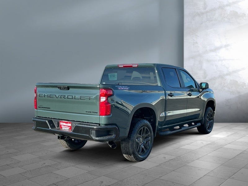 2026 Chevrolet Silverado 1500 4WD Crew Cab Short Bed Custom Trail Boss