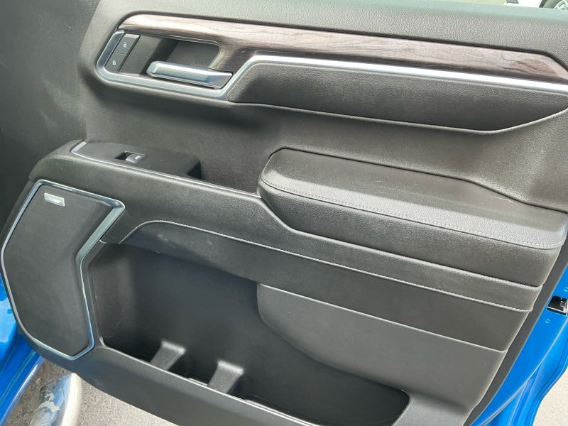 2023 Chevrolet Silverado 1500 4WD Crew Cab Short Bed LTZ