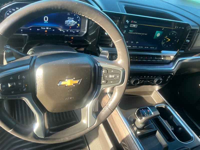 2023 Chevrolet Silverado 1500 4WD Crew Cab Short Bed LTZ