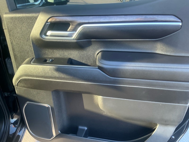 2023 Chevrolet Silverado 1500 4WD Crew Cab Short Bed LTZ