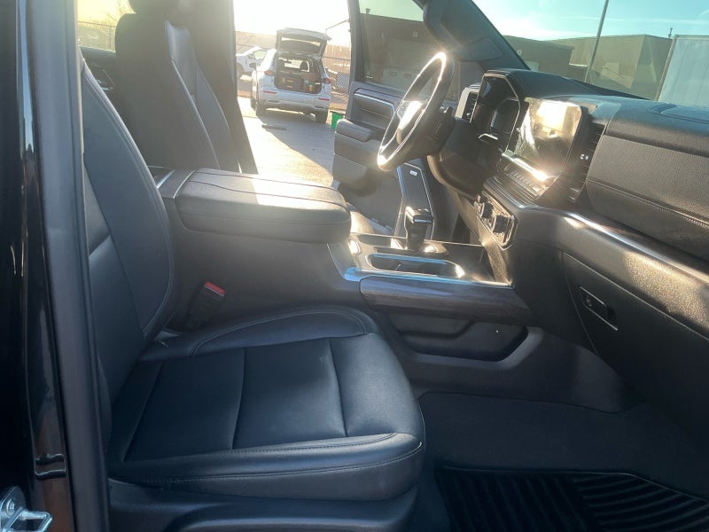 2023 Chevrolet Silverado 1500 4WD Crew Cab Short Bed LTZ