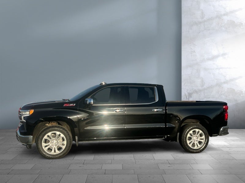 2023 Chevrolet Silverado 1500 4WD Crew Cab Short Bed LTZ