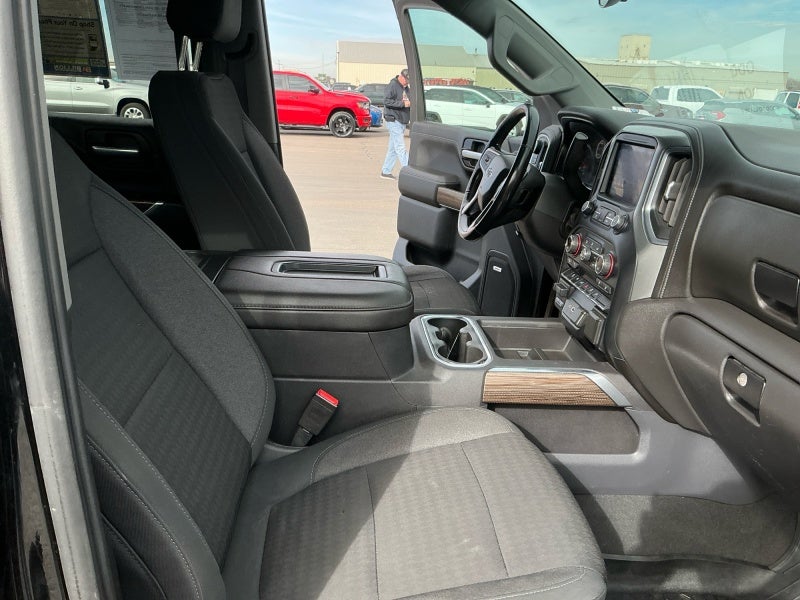 2020 Chevrolet Silverado 1500 4WD Crew Cab Short Bed RST