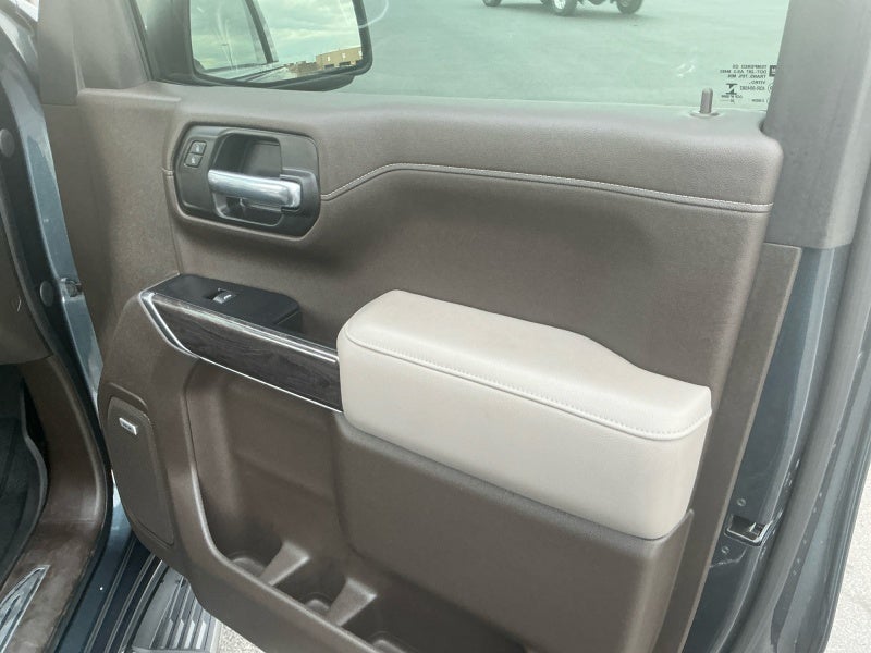 2020 Chevrolet Silverado 1500 4WD Crew Cab Short Bed LTZ