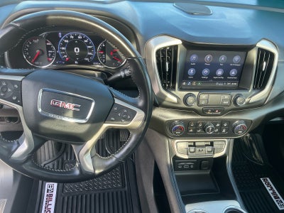 2022 GMC Terrain AWD Denali