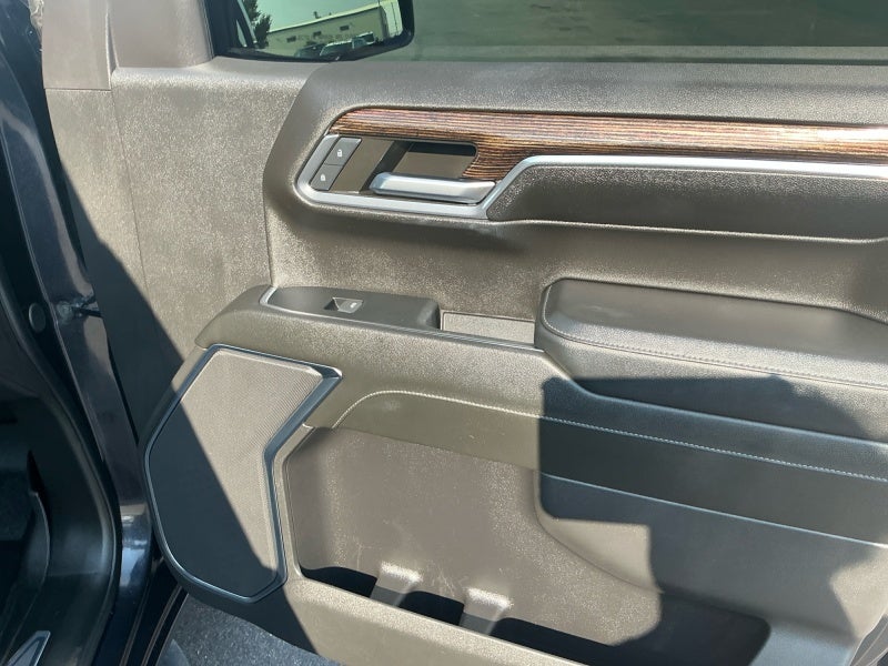 2024 GMC Sierra 1500 4WD Crew Cab Short Box Elevation with 3VL