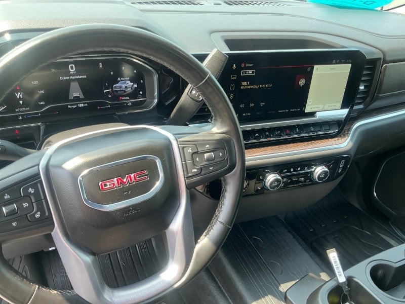 2024 GMC Sierra 1500 4WD Crew Cab Short Box Elevation with 3SB