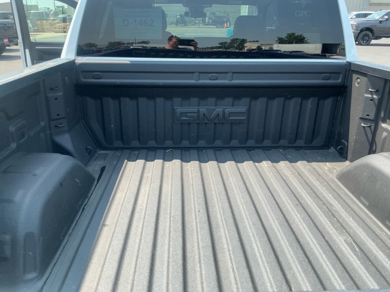 2024 GMC Sierra 1500 4WD Crew Cab Short Box Elevation with 3SB