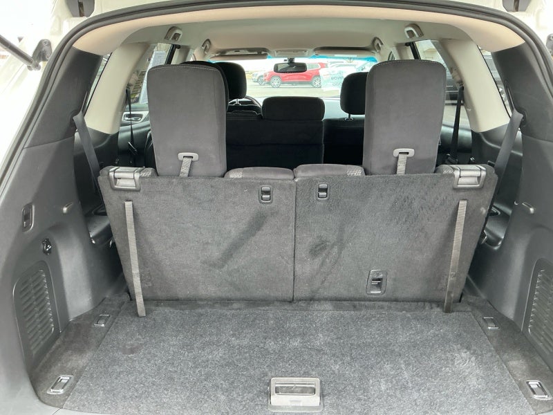 2015 Nissan Pathfinder SV