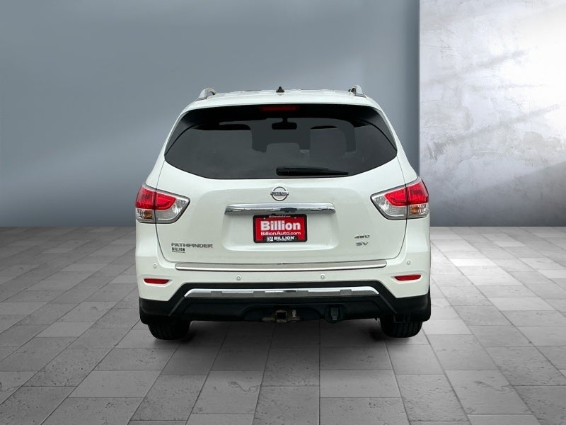 2015 Nissan Pathfinder SV