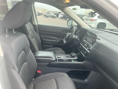 2024 Nissan Pathfinder SV 4WD