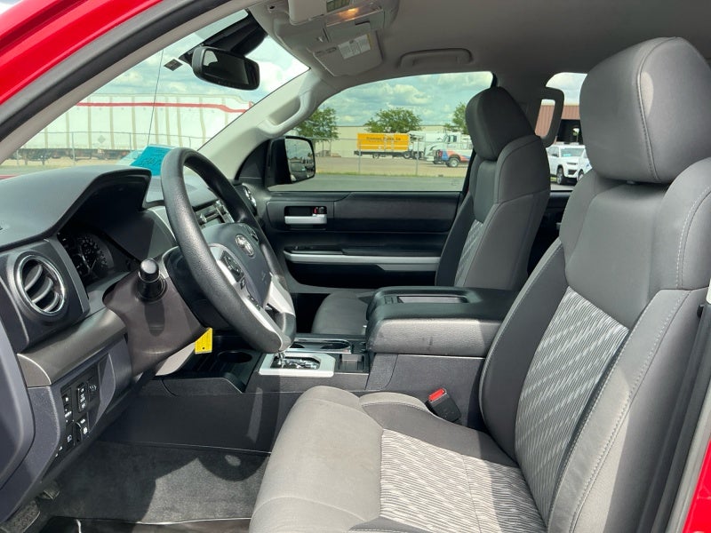 2018 Toyota Tundra SR5 5.7L V8